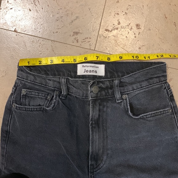 Reformation Julia High Rise Cigarette Jeans 23 - Picture 2 of 4